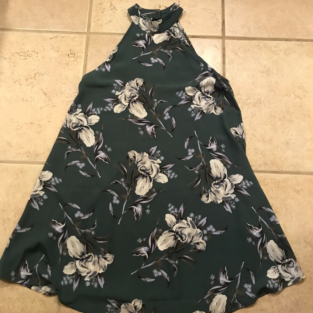 Tobi floral shift dress
